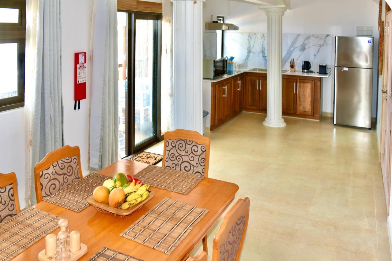 La Petite Maison And Sea Splash Hotel Baie Sainte Anne