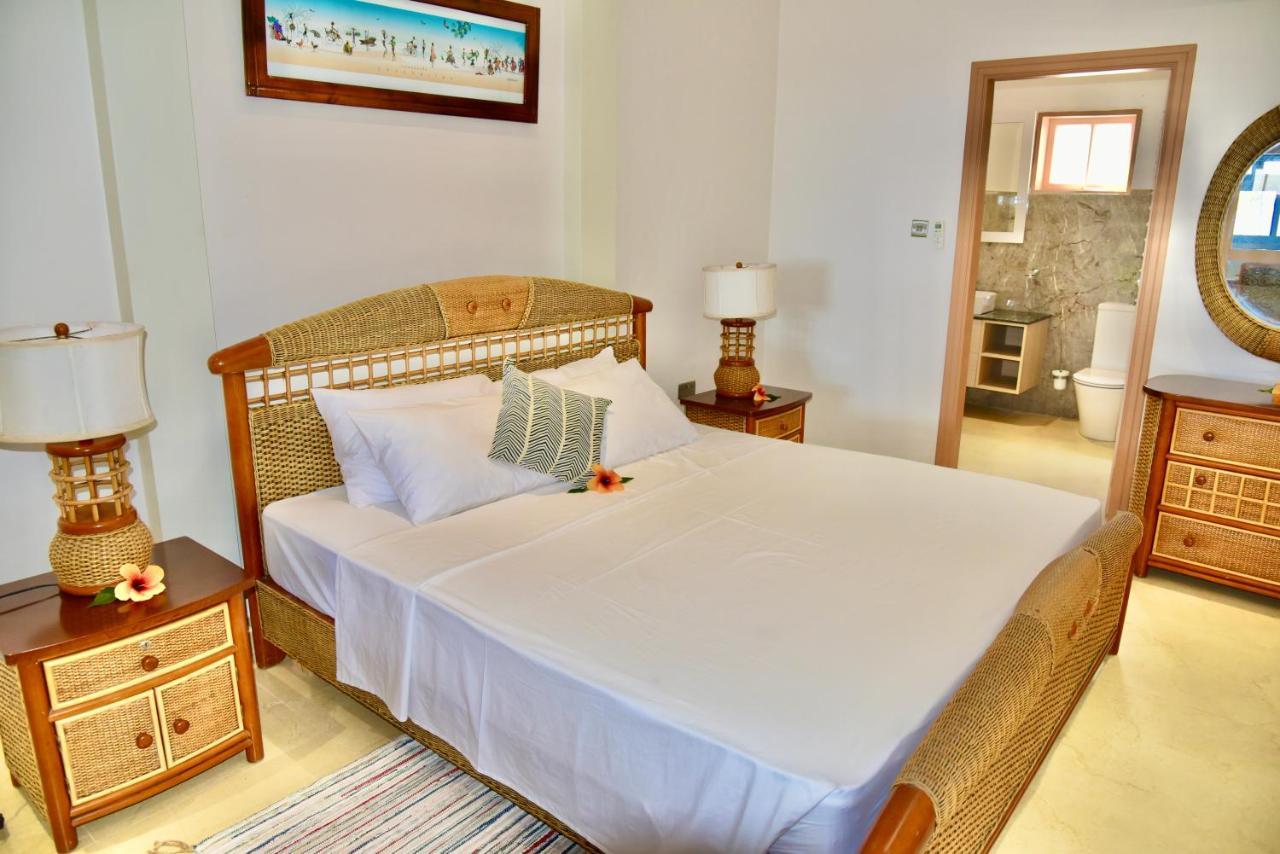 La Petite Maison And Sea Splash